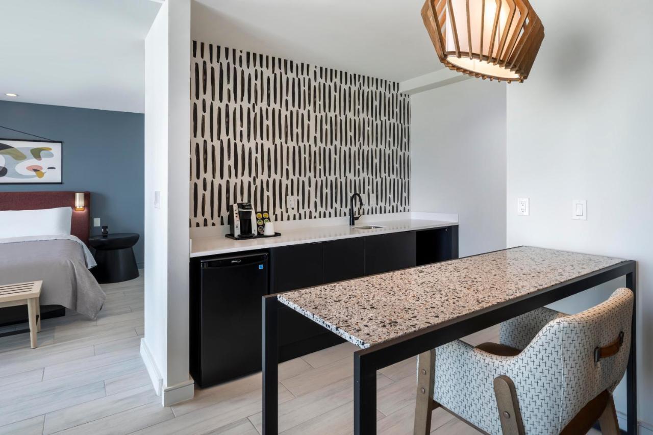 Atwell Suites Miami Brickell By Ihg Bagian luar foto
