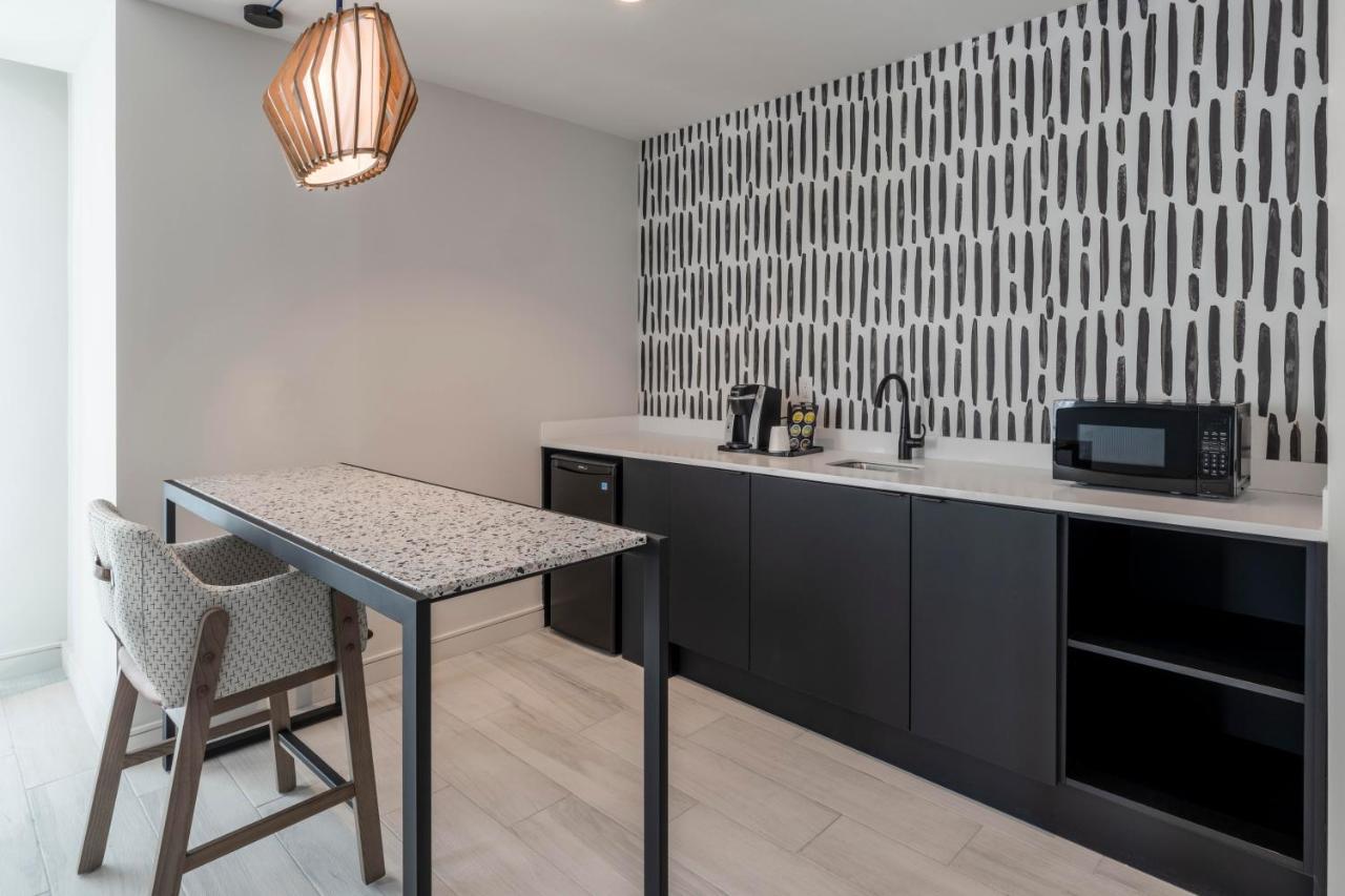 Atwell Suites Miami Brickell By Ihg Bagian luar foto