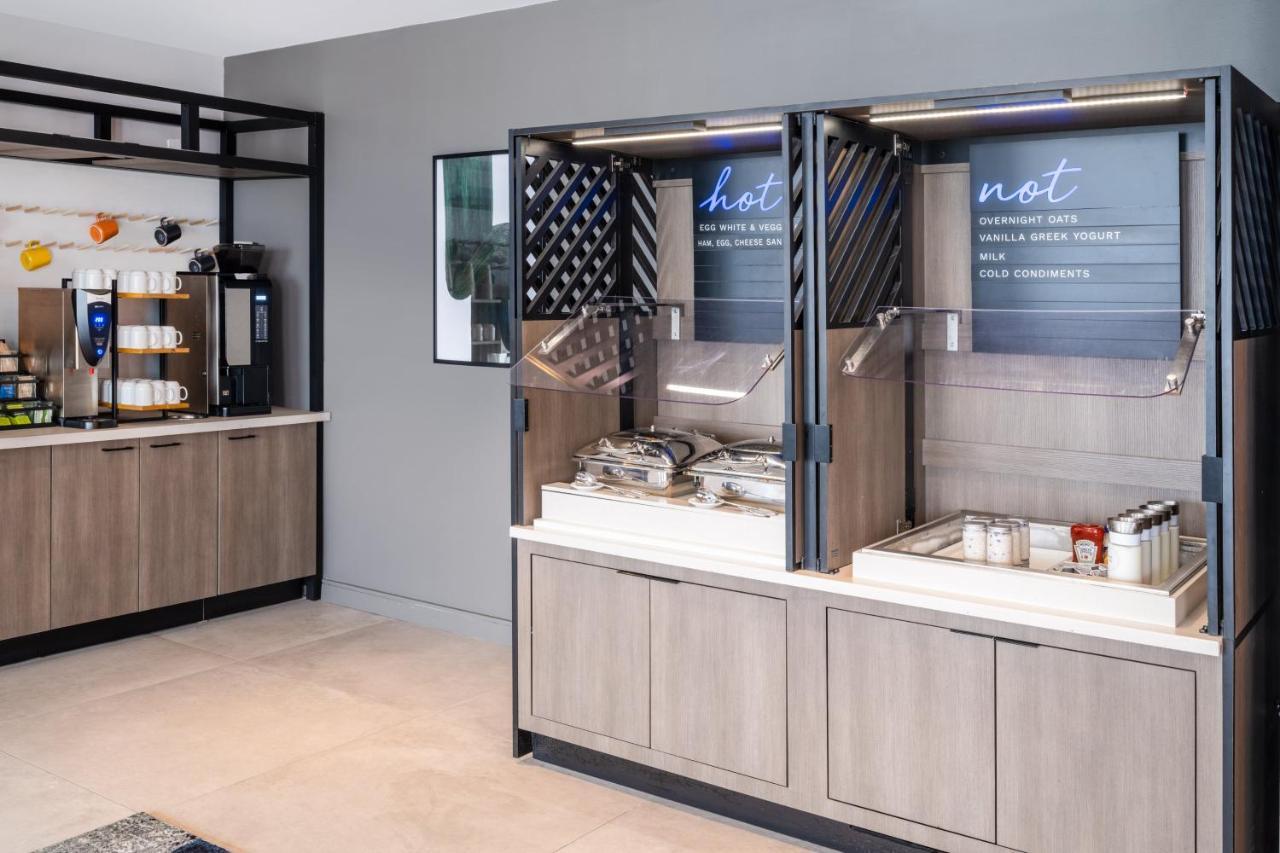 Atwell Suites Miami Brickell By Ihg Bagian luar foto