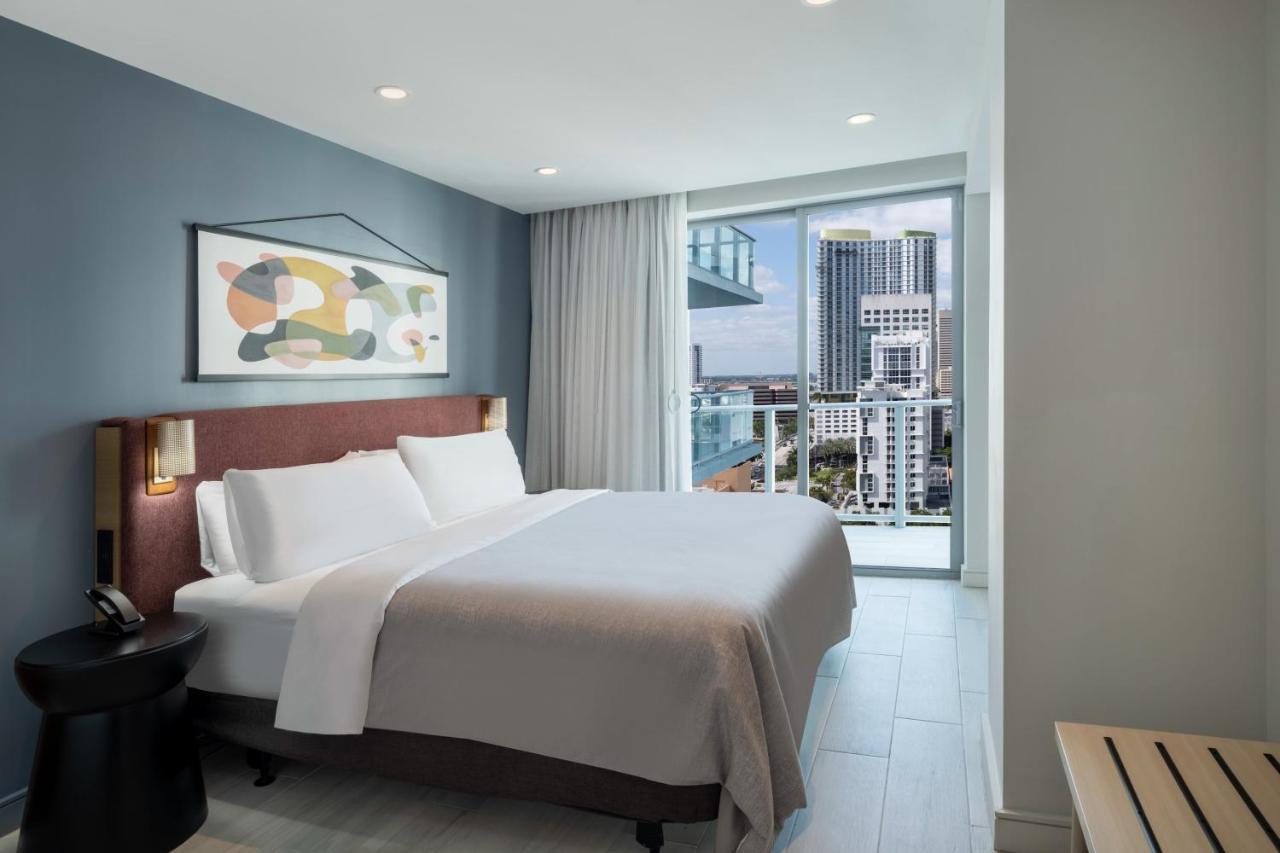 Atwell Suites Miami Brickell By Ihg Bagian luar foto