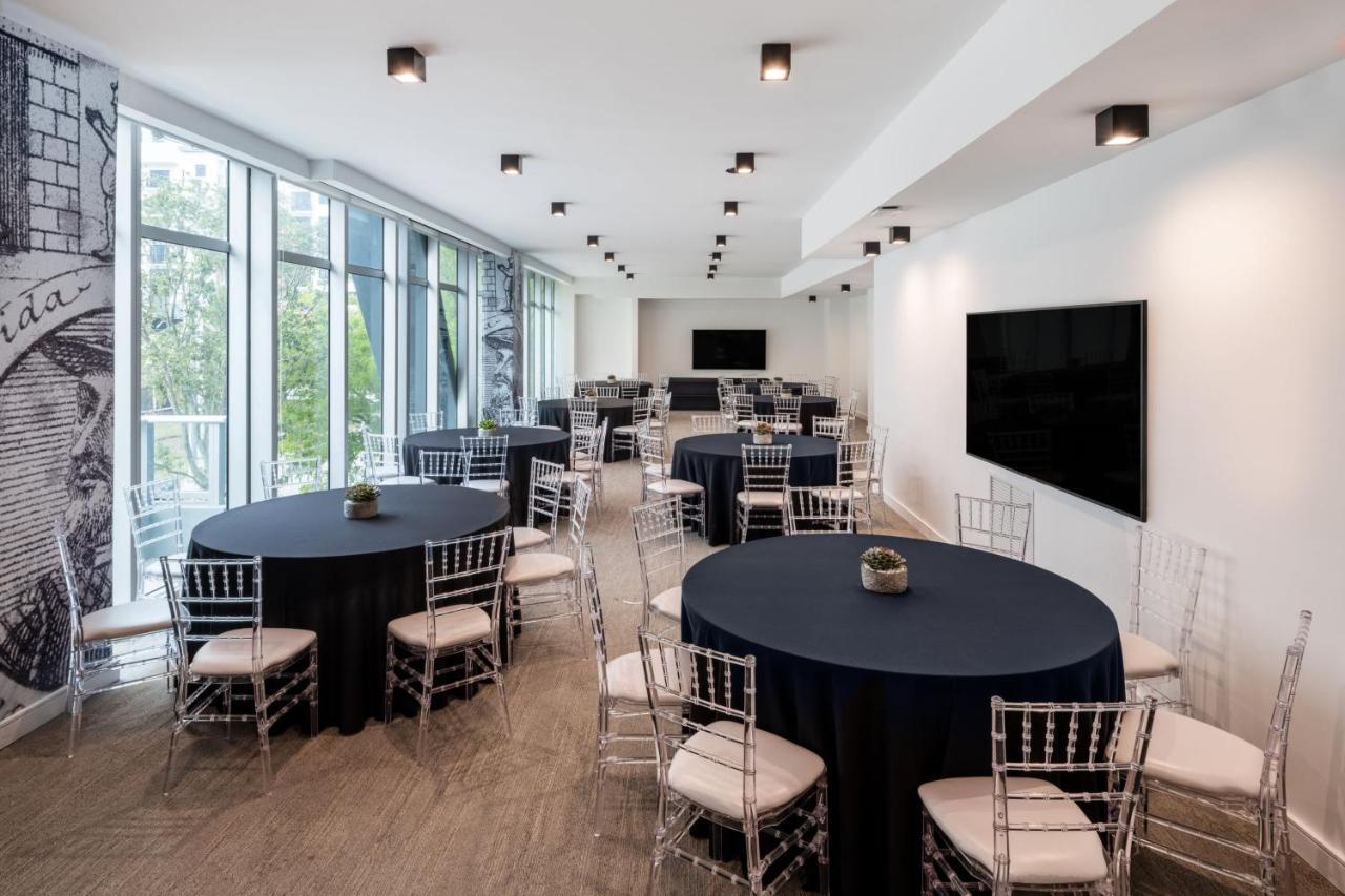 Atwell Suites Miami Brickell By Ihg Bagian luar foto